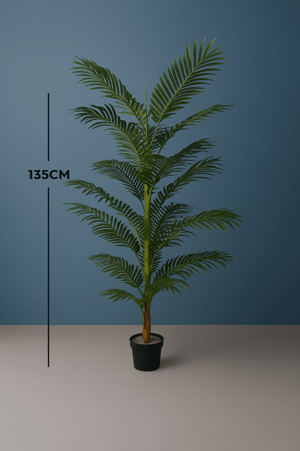 Artificial palm tree