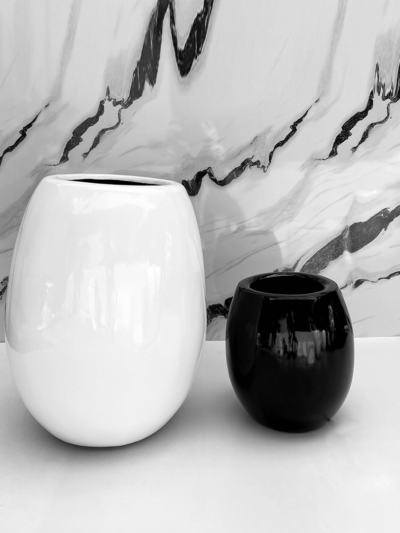 Mendels Egg Classic Fiberglass Flower Planters Pots