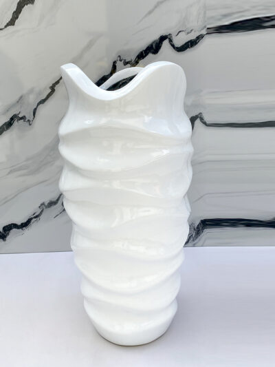 mendels periwinkle fiberglass pot
