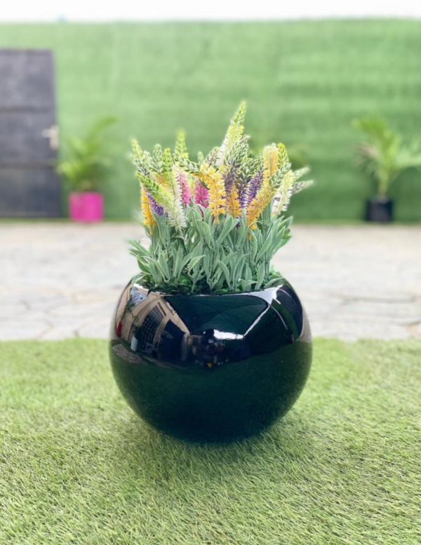Round ball fiberglass pot