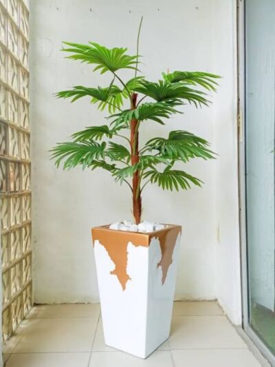 Fiberglass cuboid vase