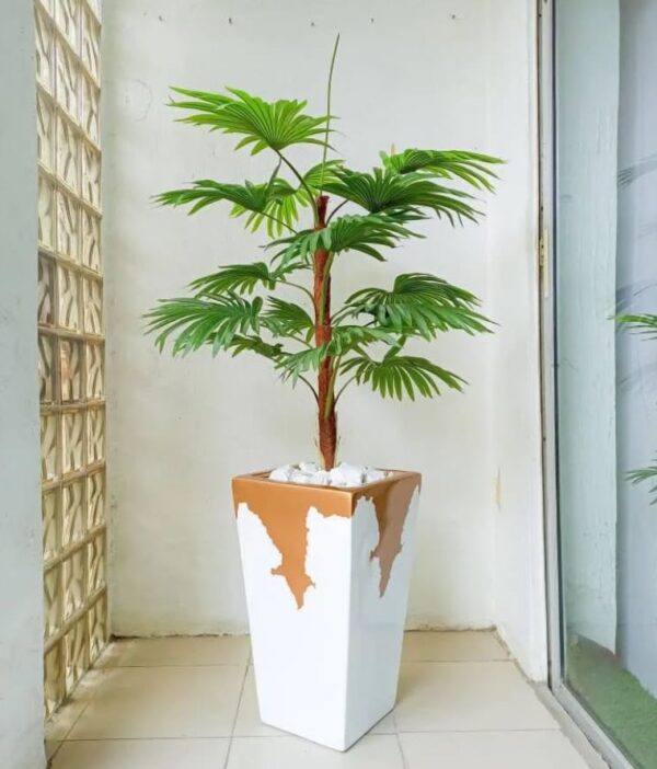 Fiberglass cuboid vase
