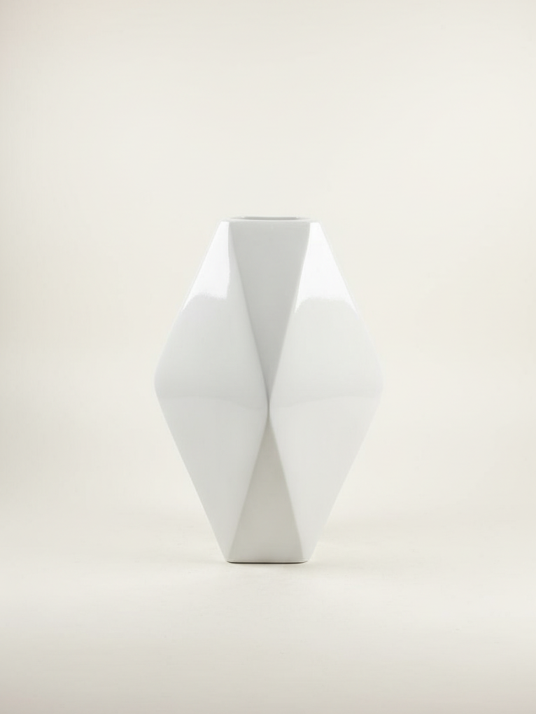 Diamond Fiberglass Vase 65cm Diamond Fiberglass Vase – Luxury Decorative Tall Fiberglass Planter for Modern Spaces - Image 1